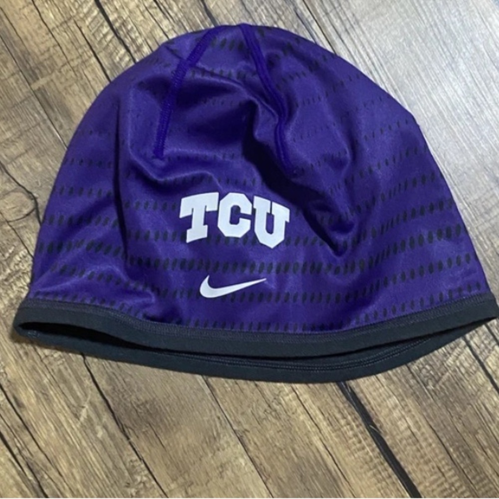 Nike TCU reversible beanie